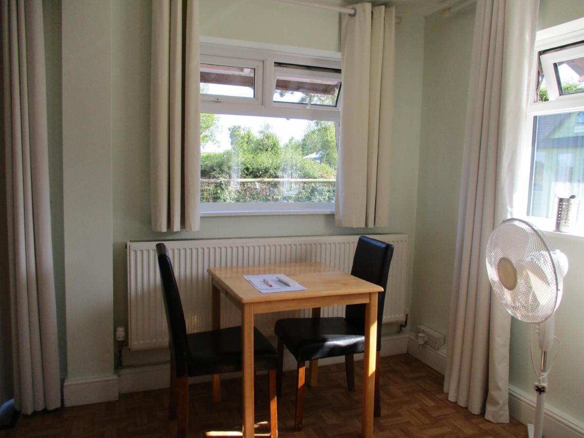 Chestfield Hillview Bed And Breakfast المظهر الخارجي الصورة
